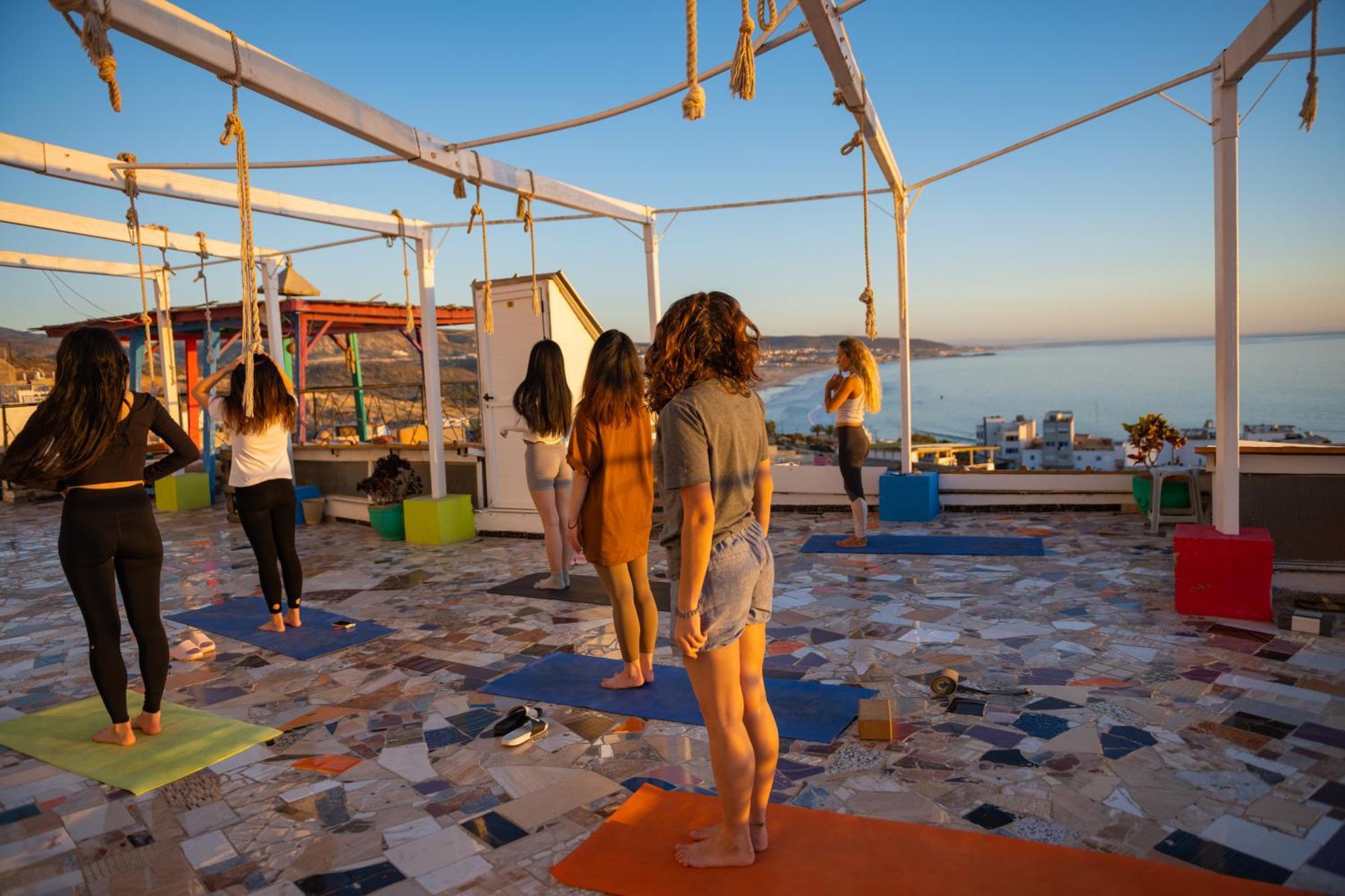 Bed and Breakfast Adventurekeys Surf Yoga Cowork Taghazout Exterior foto